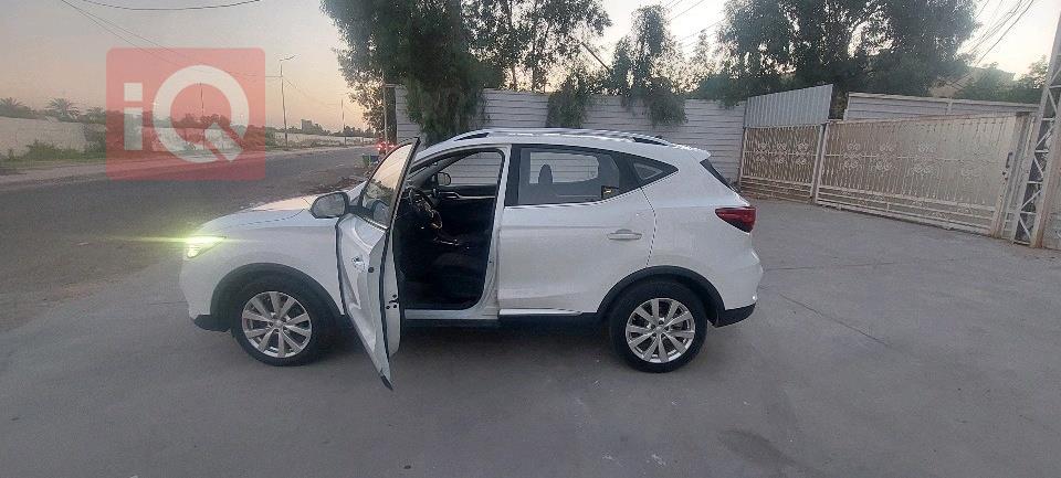ام جي ZS